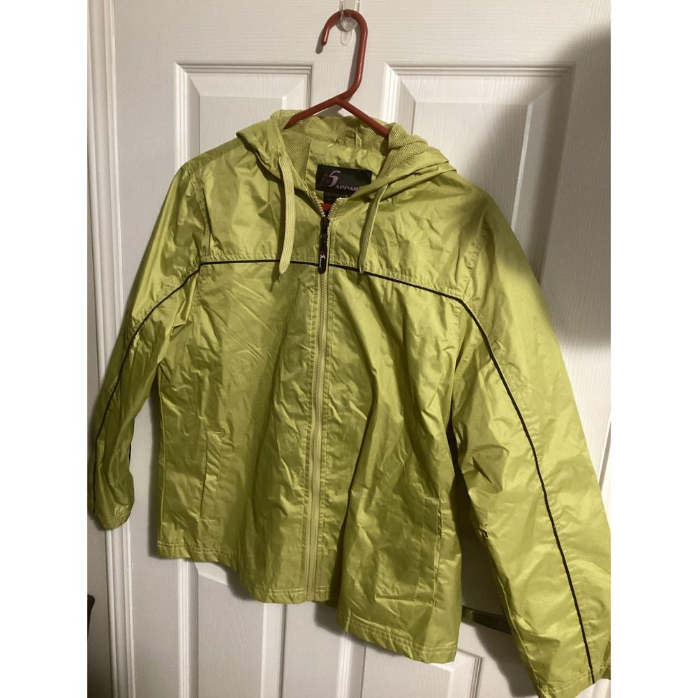 women's I5 apparel green hooded rain jacket coat LG